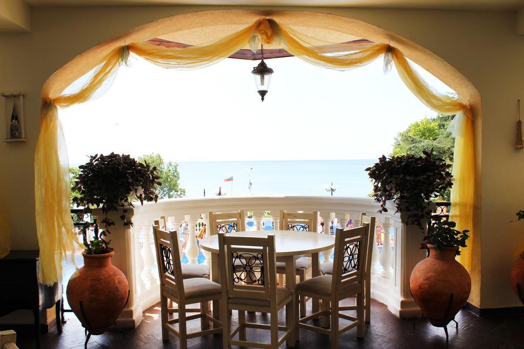 Andalucia Beach Hotel - All Inclusive Elenite Exterior foto